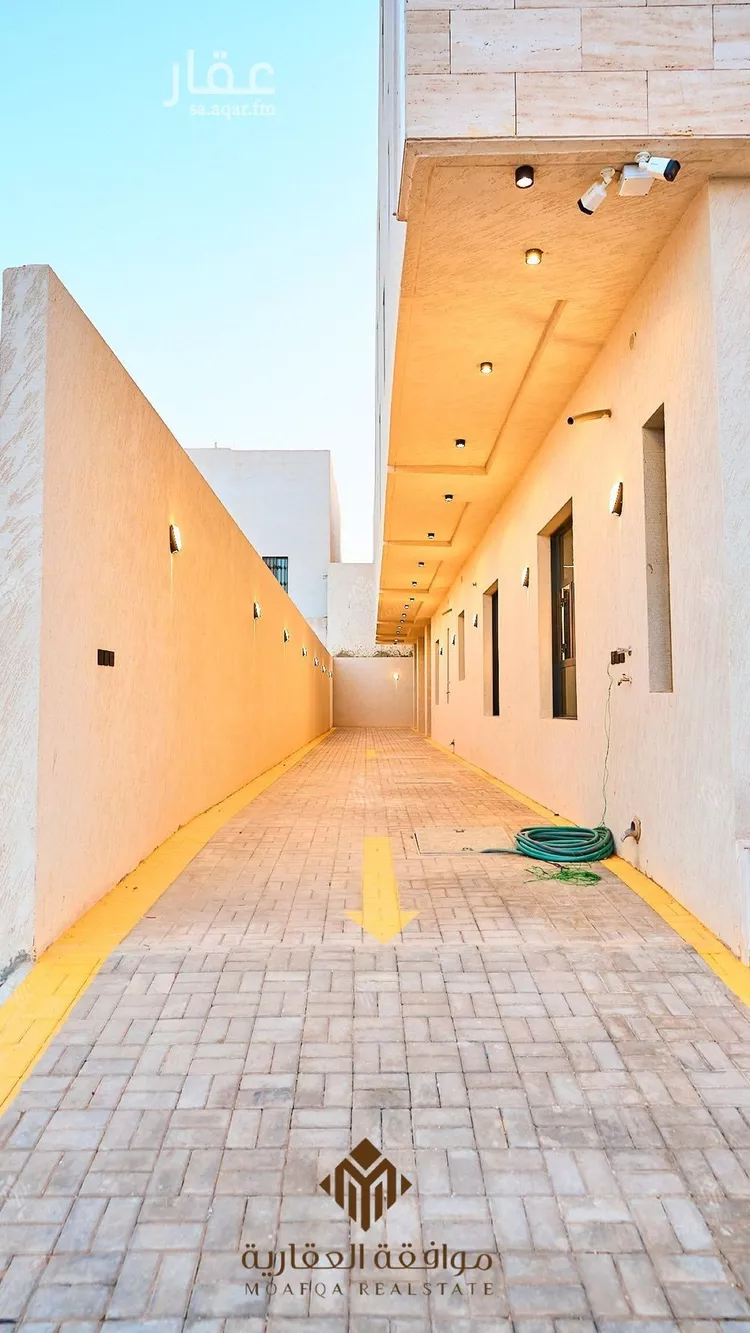 شقة للبيع في شارع أبي رشيد بن غانم, حي المهدية, مدينة الرياض, منطقة الرياض صورة 4
