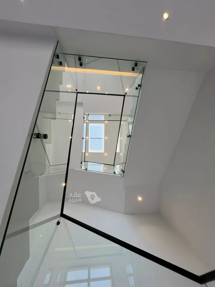 Villa for Sale in Riyadh Al Mahdiyah 19