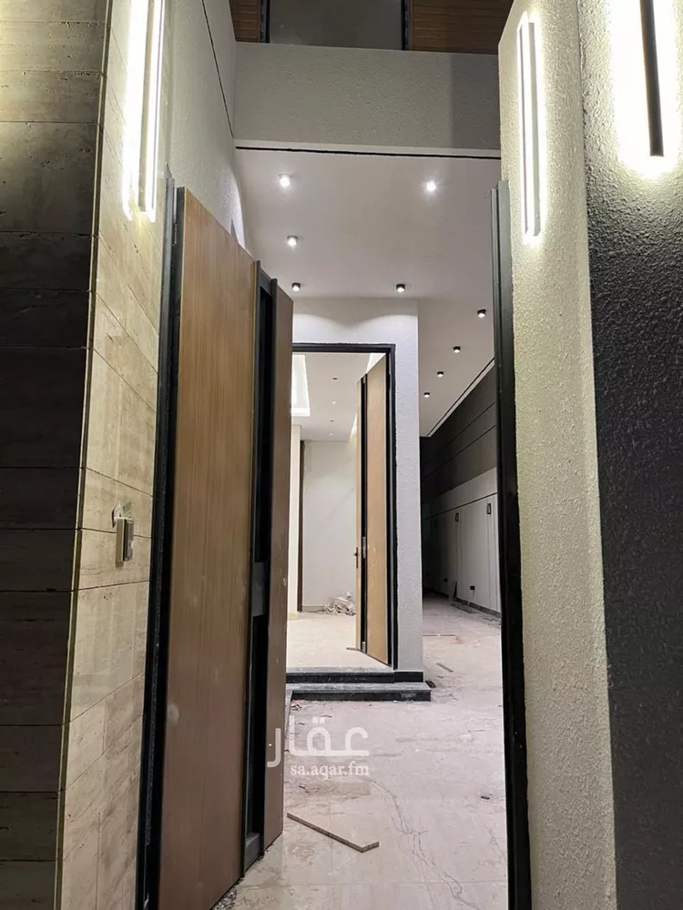 فيلا للبيع في شارع إسماعيل بن أبي الغنائم, حي المهدية, مدينة الرياض, منطقة الرياض صورة 3