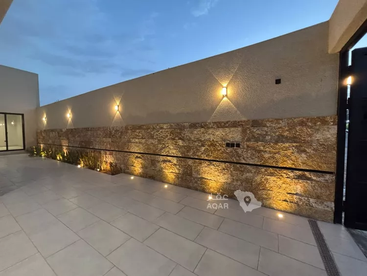Villa for Sale in Riyadh Al Mahdiyah 15