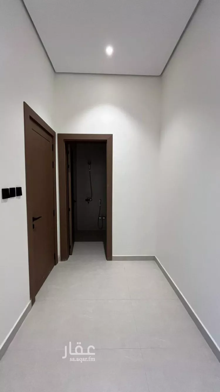 فيلا للبيع في شارع سبط العلاء, حي المهدية, مدينة الرياض, منطقة الرياض 12