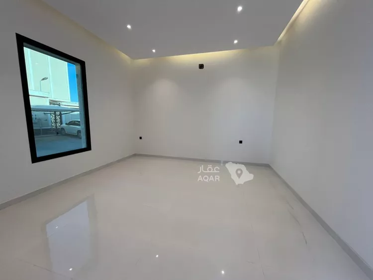 Villa for Sale in Riyadh Al Mahdiyah صورة 4