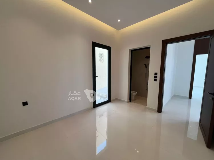 Villa for Sale in Riyadh Al Mahdiyah 13