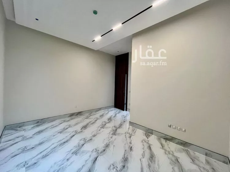شقة للبيع في شارع ابي الشيخ الاصبهاني, حي المهدية, مدينة الرياض, منطقة الرياض 22