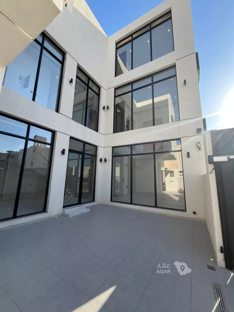 Villa for Sale in Riyadh Al Mahdiyah صورة 5