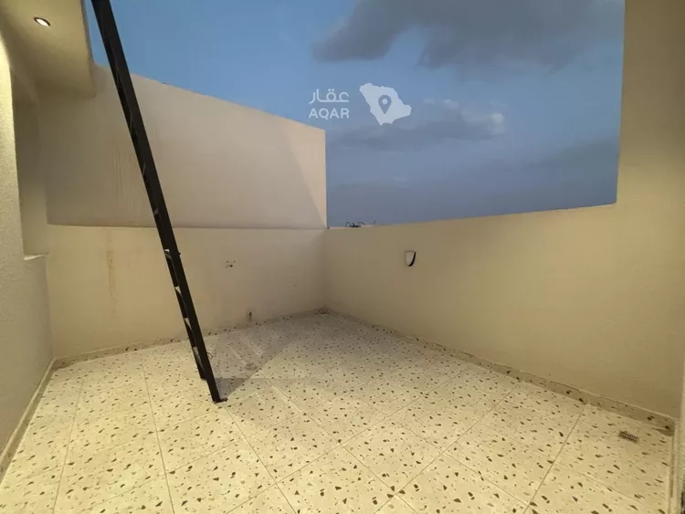 Villa for Sale in Riyadh Al Mahdiyah 8