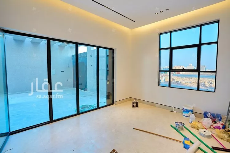 فيلا للبيع في شارع ابن صدقة الغرافي, حي المهدية, مدينة الرياض, منطقة الرياض 18