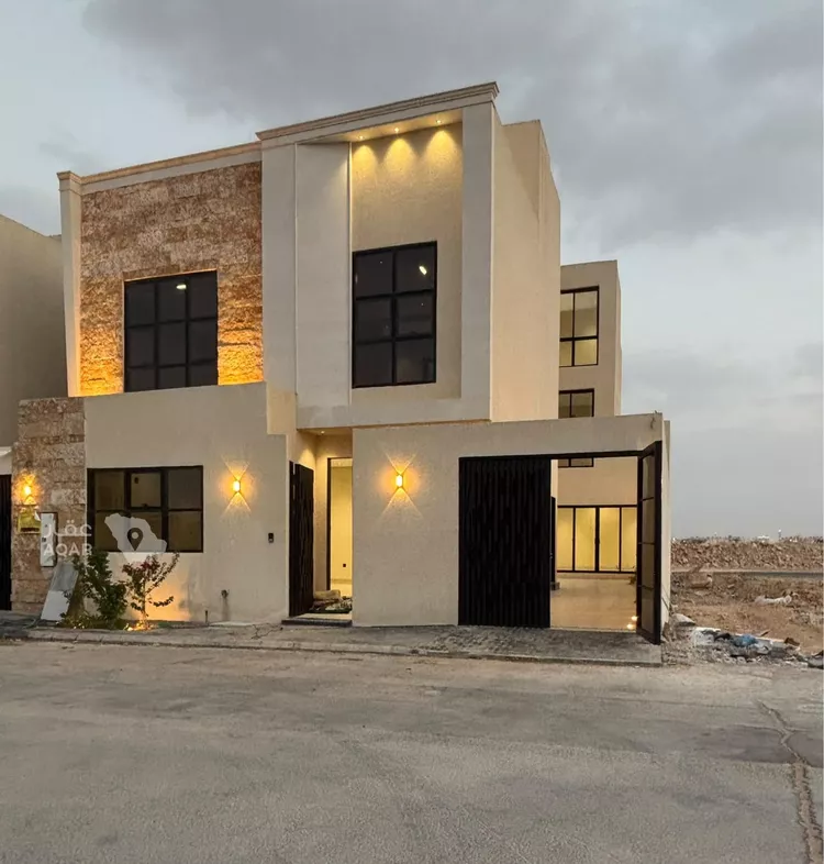 فيلا للبيع في شارع وادي الحسنا, حي المهدية, مدينة الرياض, منطقة الرياض 5