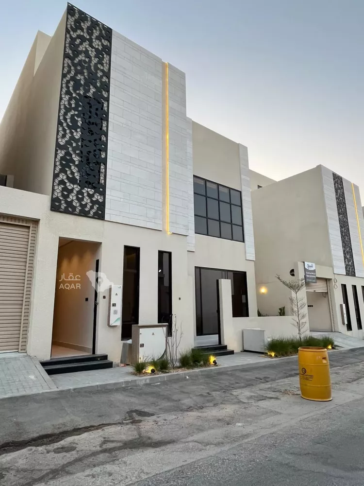 Villa for Sale in Riyadh Al Mahdiyah