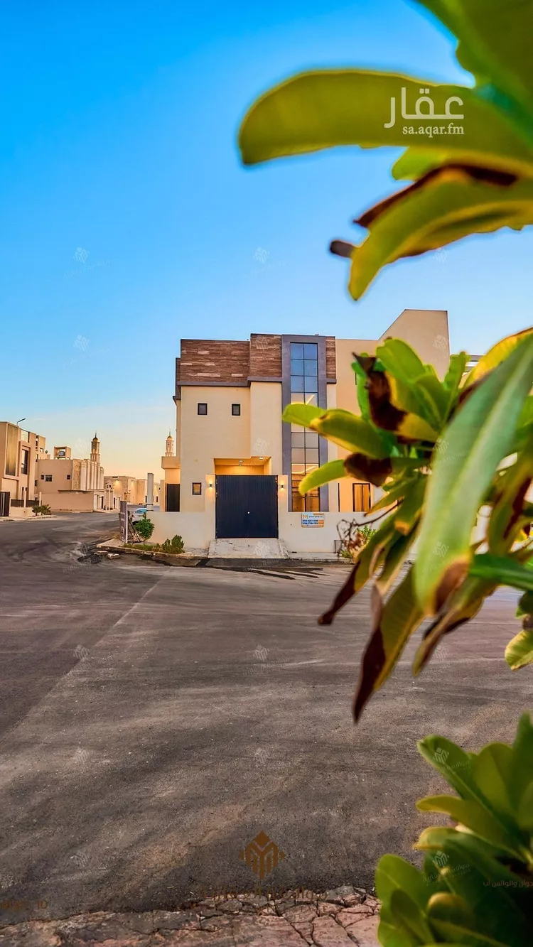 فيلا للبيع في شارع تقى الدين التميمى, حي المهدية, مدينة الرياض, منطقة الرياض صورة 5