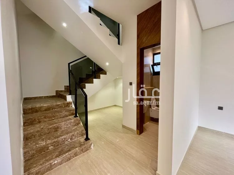 شقة للبيع في شارع محمد بن هبه الله, حي المهدية, مدينة الرياض, منطقة الرياض صورة 4