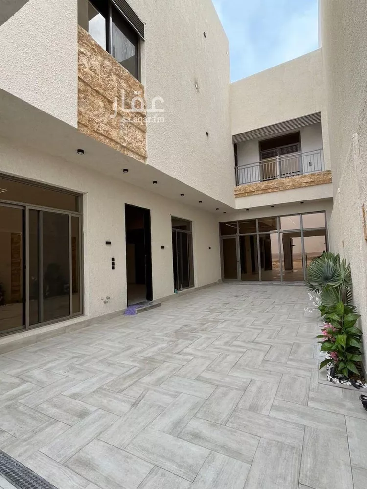 فيلا للبيع في شارع عمرو بن شجيرة, حي المهدية, مدينة الرياض, منطقة الرياض صورة 3