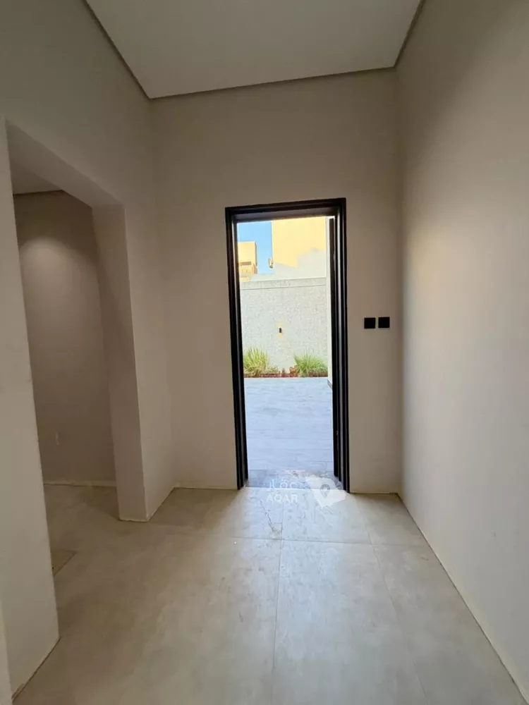 فيلا للبيع في شارع ابي الشيخ الاصبهاني, حي المهدية, مدينة الرياض, منطقة الرياض 17