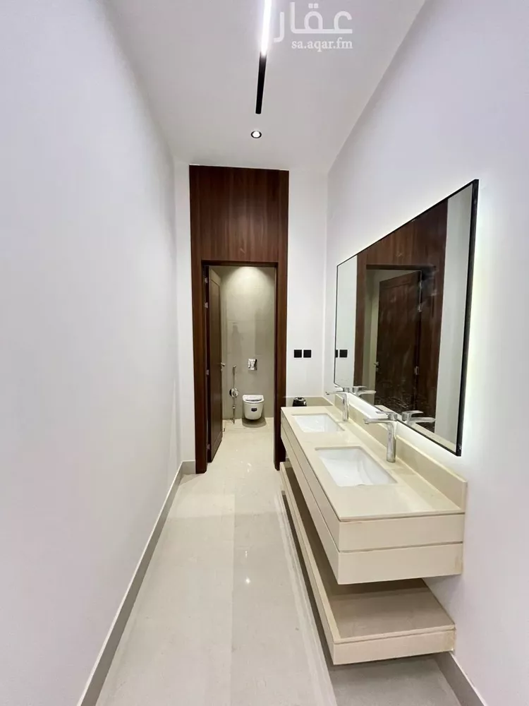 فيلا للبيع في شارع أبي عروة, حي المهدية, مدينة الرياض, منطقة الرياض صورة 4