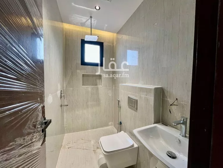 شقة للبيع في شارع أبي الحسن الأسفرائيني, حي المهدية, مدينة الرياض, منطقة الرياض 21