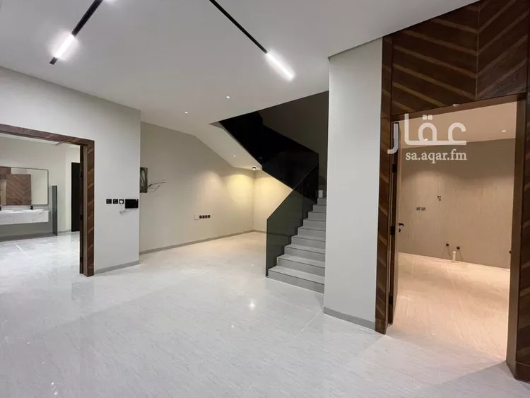 فيلا للبيع في شارع ابن أبي العلاء, حي المهدية, مدينة الرياض, منطقة الرياض صورة 5