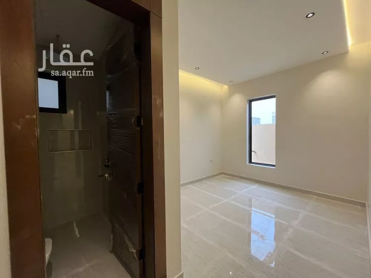 Villa for Sale in Riyadh Al Mahdiyah 17