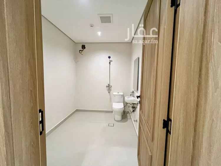 شقة للبيع في شارع أحمد بن قطرب, حي المهدية, مدينة الرياض, منطقة الرياض 17