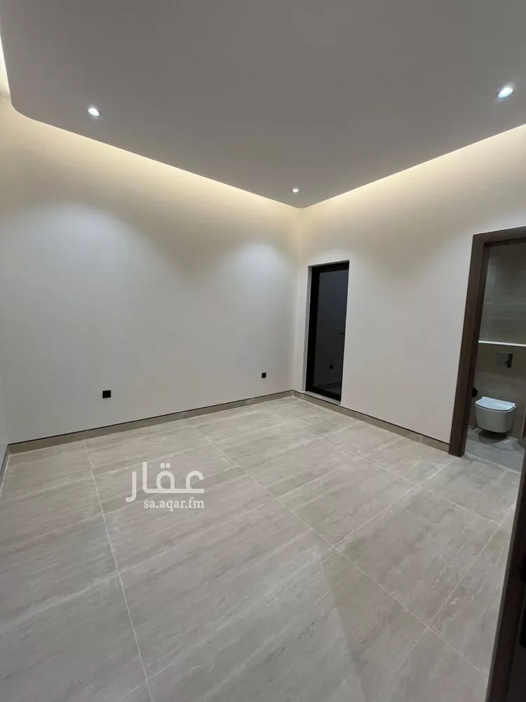 فيلا للبيع في شارع أبي عروة, حي المهدية, مدينة الرياض, منطقة الرياض صورة 2