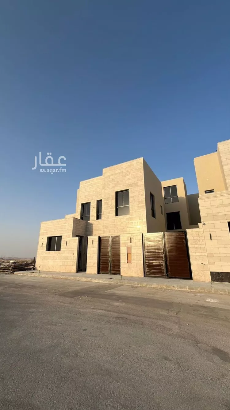 فيلا للبيع في شارع احمد الكازرونى, حي المهدية, مدينة الرياض, منطقة الرياض صورة 2