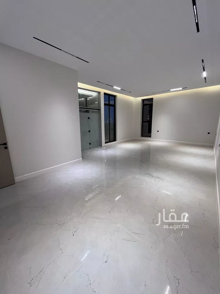 فيلا للبيع في شارع كرم الحربي, حي المهدية, مدينة الرياض, منطقة الرياض صورة 4