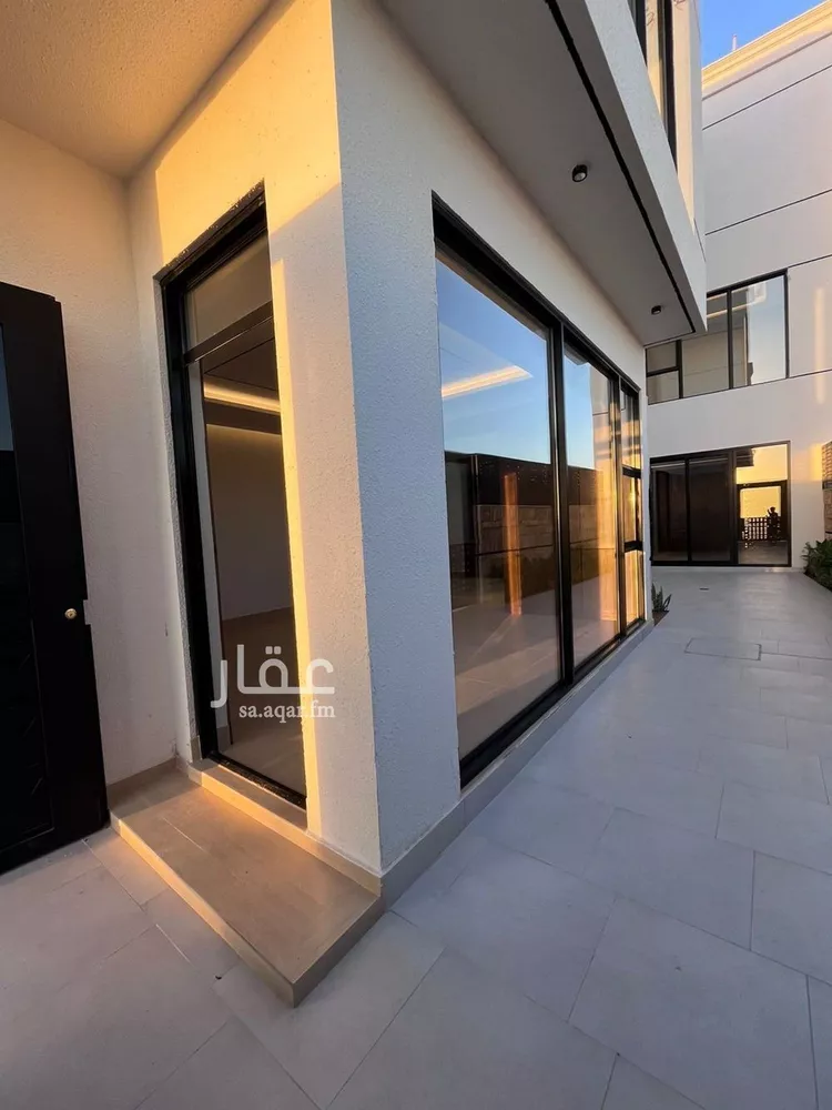 فيلا للبيع في شارع تقى الدين التميمى, حي المهدية, مدينة الرياض, منطقة الرياض صورة 3