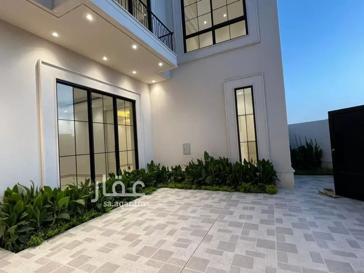 فيلا للبيع في شارع أحمد بن هاشم, حي المهدية, مدينة الرياض, منطقة الرياض صورة 3