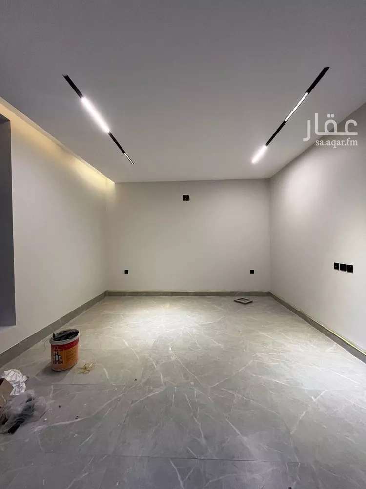 فيلا للبيع في شارع عمر بن عبدالقادر مفتي, حي المهدية, مدينة الرياض, منطقة الرياض صورة 5