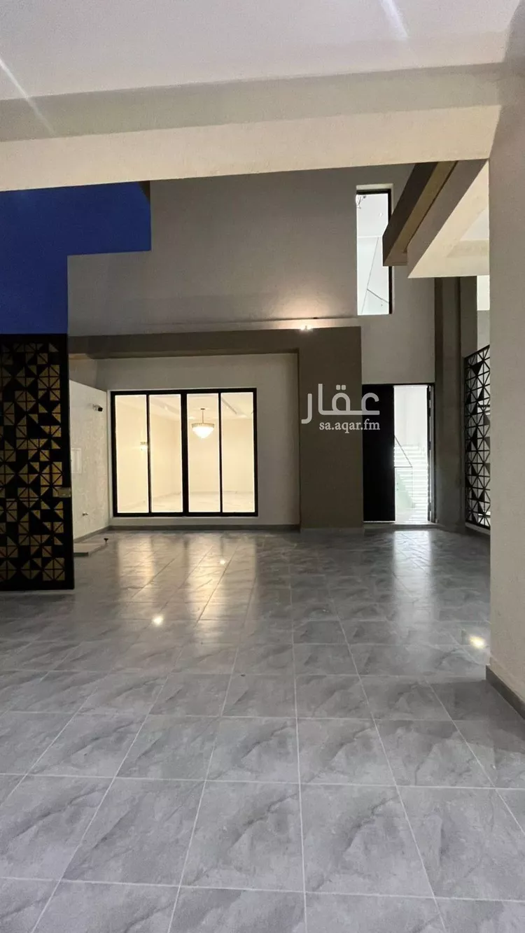 فيلا للبيع في شارع أحمد بن الرملي, حي المهدية, مدينة الرياض, منطقة الرياض 18