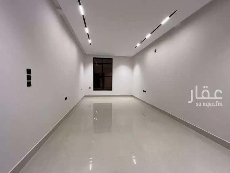 فيلا للبيع في شارع أبي الشيخ الأصبهاني, حي المهدية, مدينة الرياض, منطقة الرياض 12
