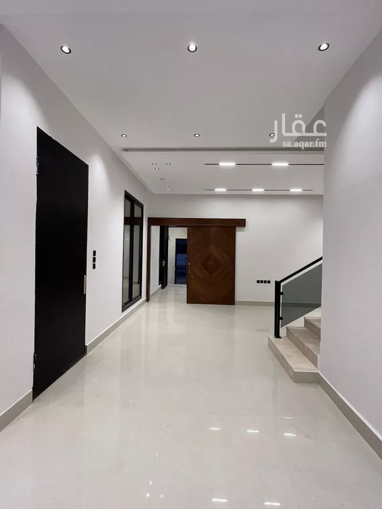 فيلا للبيع في شارع أبي الشيخ الأصبهاني, حي المهدية, مدينة الرياض, منطقة الرياض 26