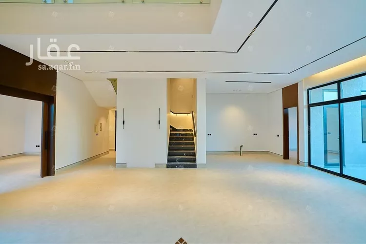 فيلا للبيع في شارع ابن صدقة الغرافي, حي المهدية, مدينة الرياض, منطقة الرياض 19