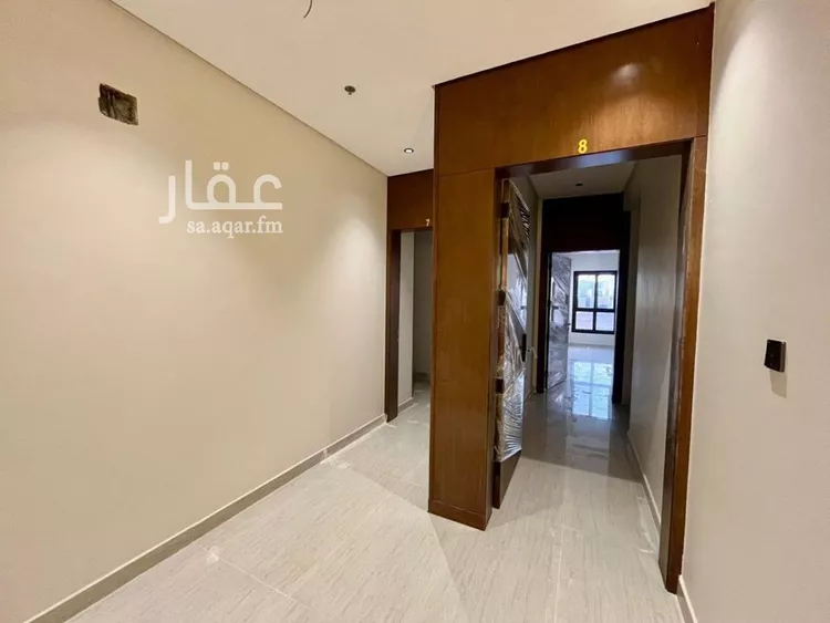 شقة للبيع في شارع أبي الحسن الأسفرائيني, حي المهدية, مدينة الرياض, منطقة الرياض 12