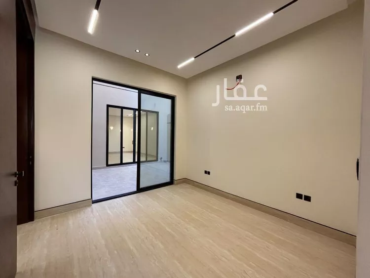 Villa for Sale in Riyadh Al Mahdiyah 11