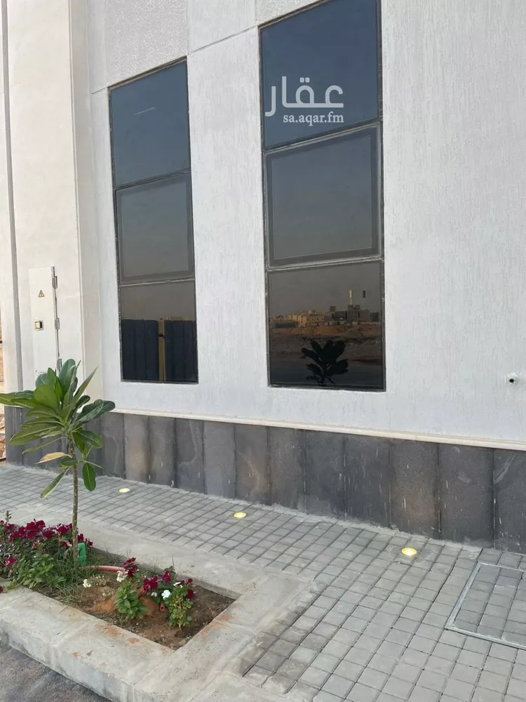 فيلا للبيع في شارع وادي الحسنا, حي المهدية, مدينة الرياض, منطقة الرياض صورة 2