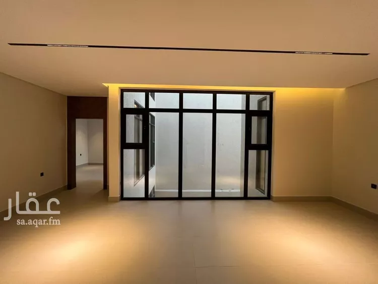 فيلا للبيع في شارع يعقوب الصفار, حي المهدية, مدينة الرياض, منطقة الرياض صورة 5