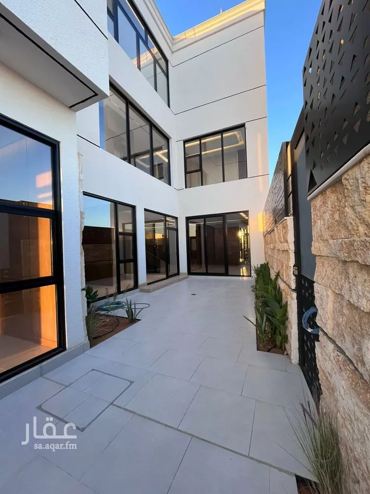 فيلا للبيع في شارع تقى الدين التميمى, حي المهدية, مدينة الرياض, منطقة الرياض صورة 4