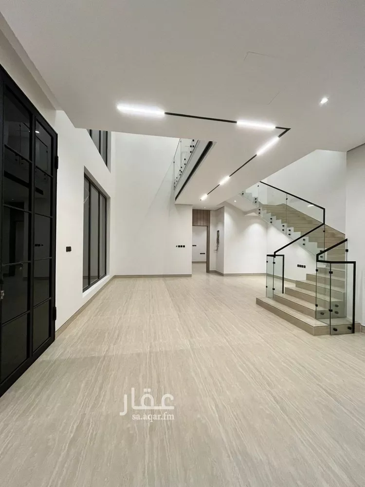 فيلا للبيع في شارع عبدالعزيز بن إسماعيل, حي المهدية, مدينة الرياض, منطقة الرياض 28