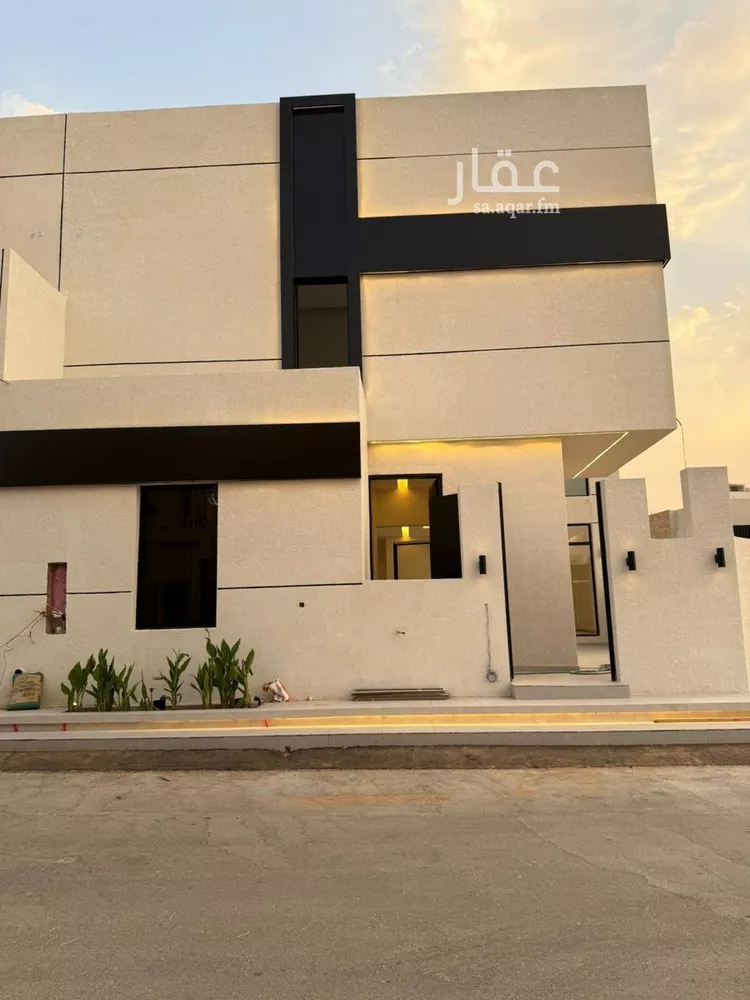 فيلا للبيع في شارع أحمد بن الحسن الأنصاري, حي المهدية, مدينة الرياض, منطقة الرياض صورة 4