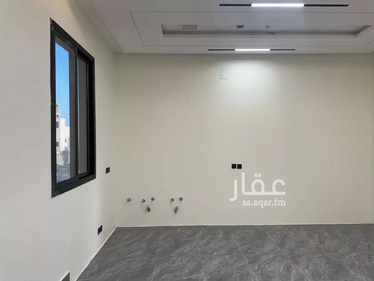 شقة للبيع في شارع أحمد بن قطرب, حي المهدية, مدينة الرياض, منطقة الرياض 12