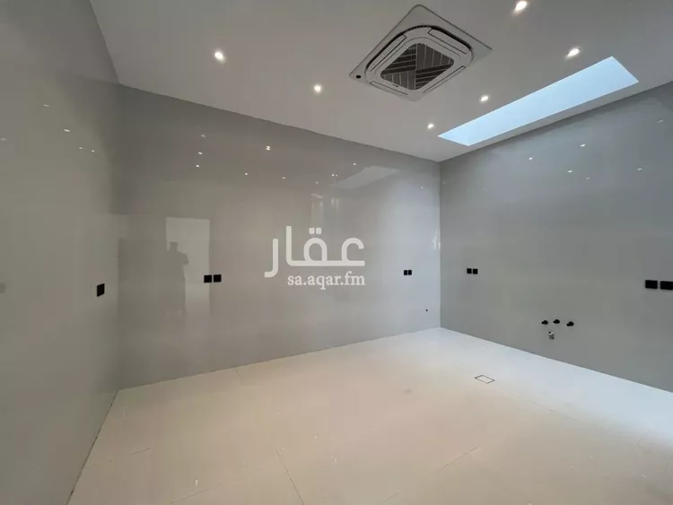 Villa for Sale in Riyadh Al Mahdiyah 16