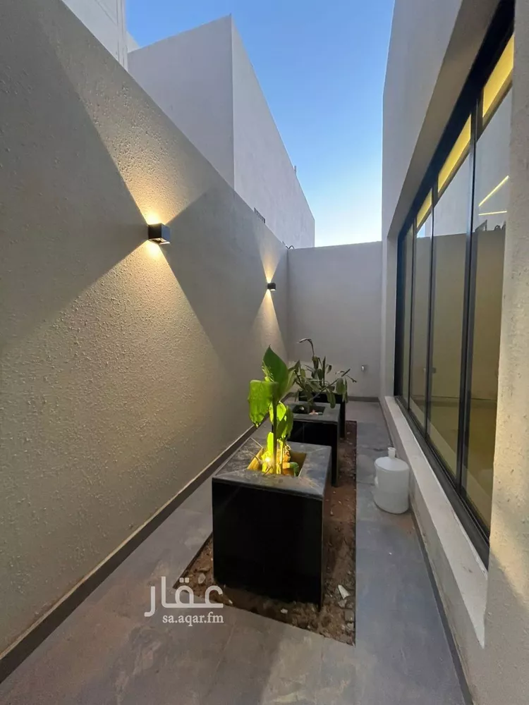 Villa for Sale in Riyadh Al Mahdiyah 24