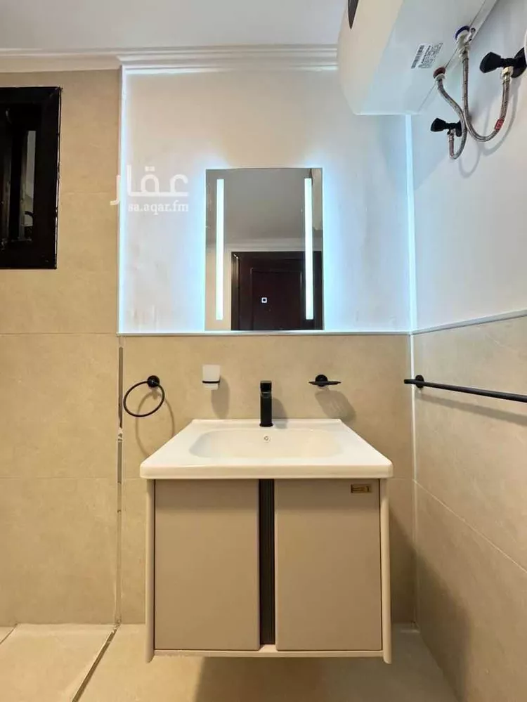 Villa for Rent in Jeddah Al Khalidiyah 10