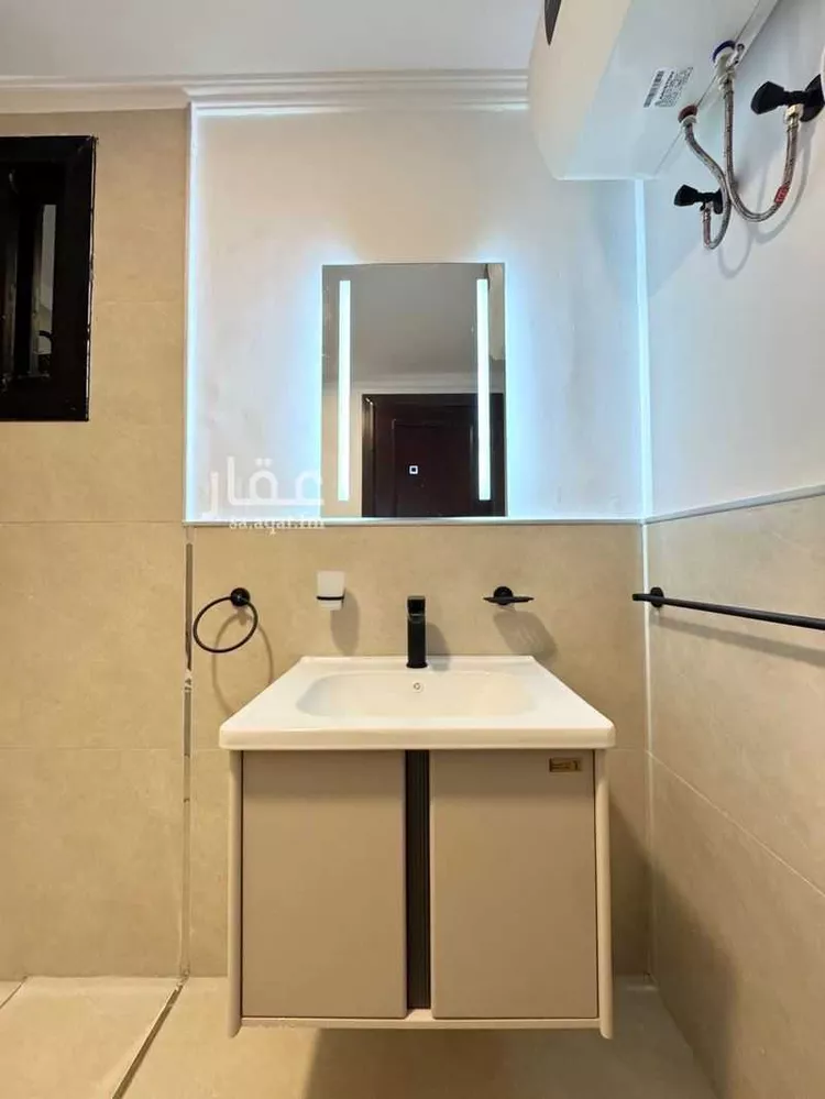 Villa for Rent in Jeddah Al Khalidiyah 11