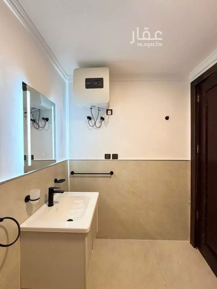 Villa for Rent in Jeddah Al Khalidiyah 6