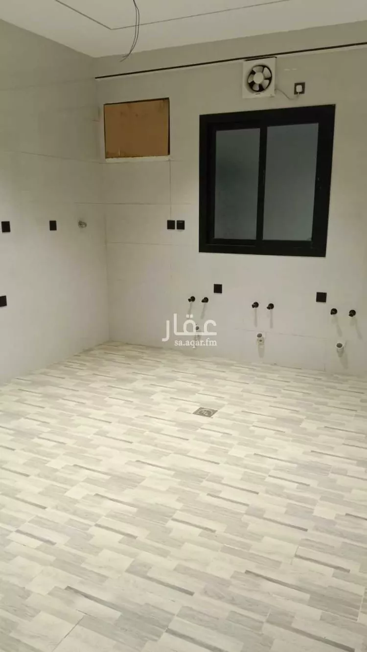 شقة للإيجار في شارع عبد الله بن حارثة(رضي الله عنه) ، حي مريخ ، جدة ، جدة