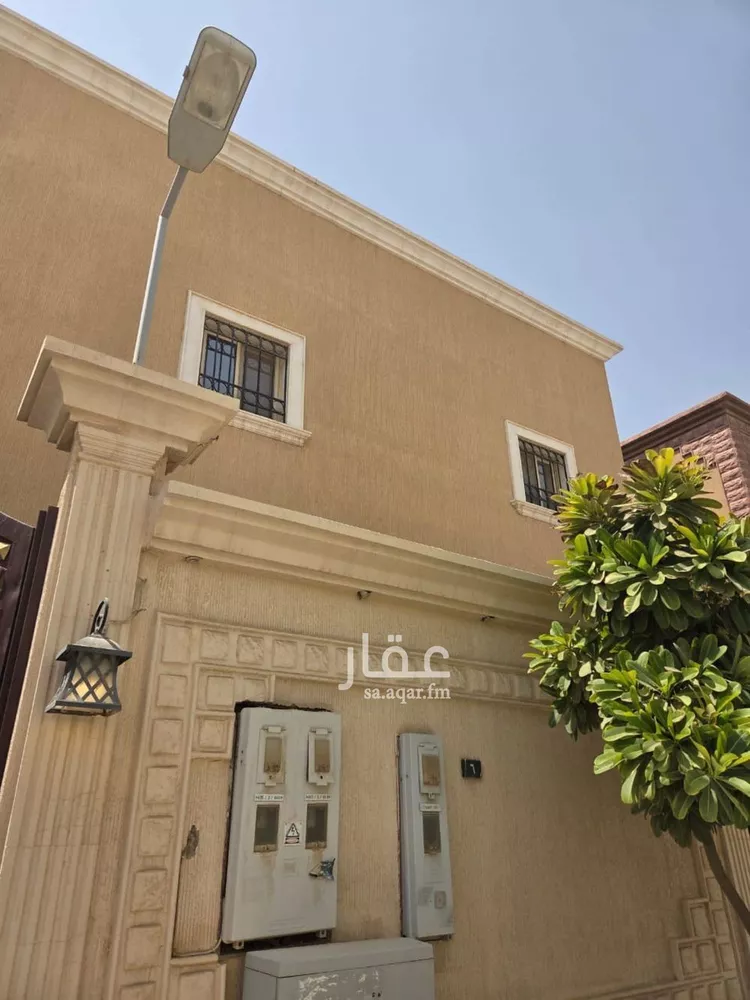 فيلا للبيع في شارع الممراح, حي وادي لبن, مدينة الرياض, منطقة الرياض صورة 2