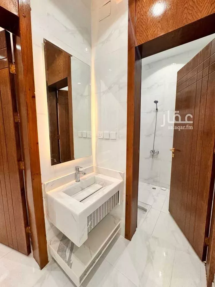 Apartment for Sale in Khamis Mushait Ar Rabie 13