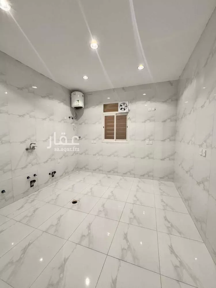 Apartment for Sale in Khamis Mushait Ar Rabie 9