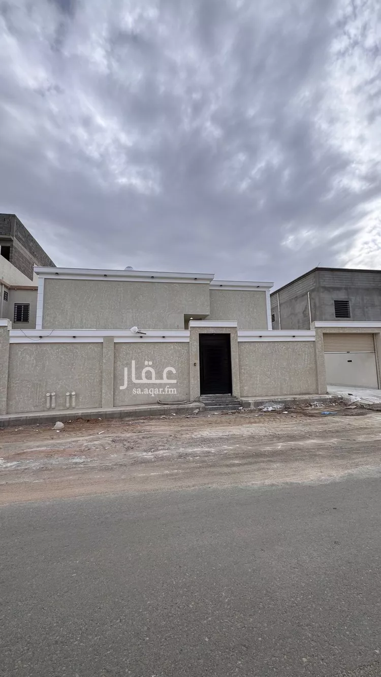 دور للبيع في شارع القافلة 51, حي القافلة, مدينة خميس مشيط, منطقة عسير صورة 2
